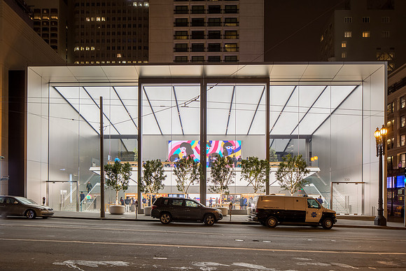 Apple Store, Union Square, San Francisco, CA